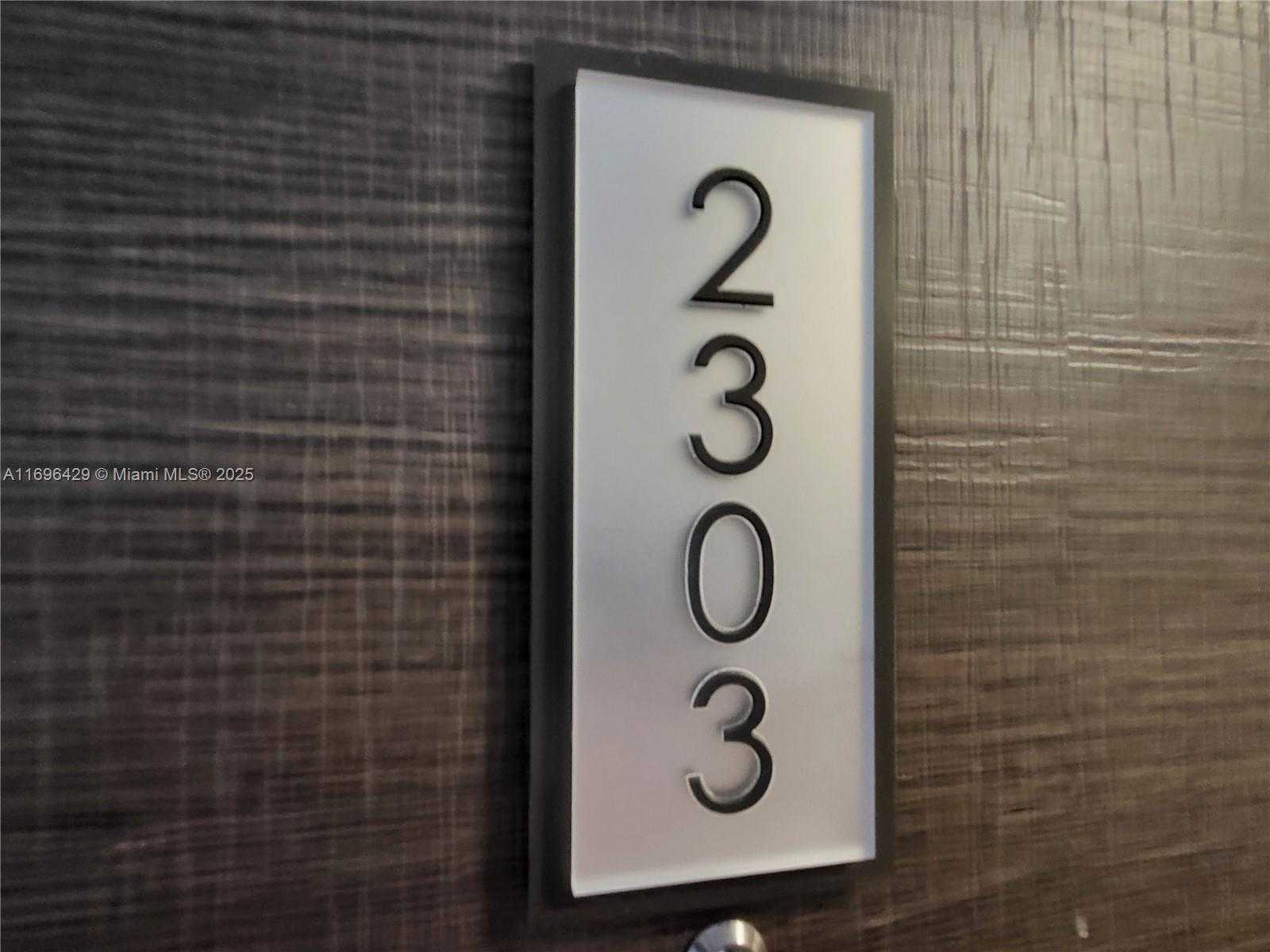 Small Image of 21205 YACHT CLUB DR #2303, Aventura Number 30