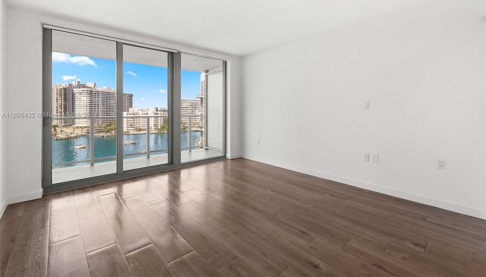 Small Image of 1500 BAY RD #N-1109, Miami Beach Number 14
