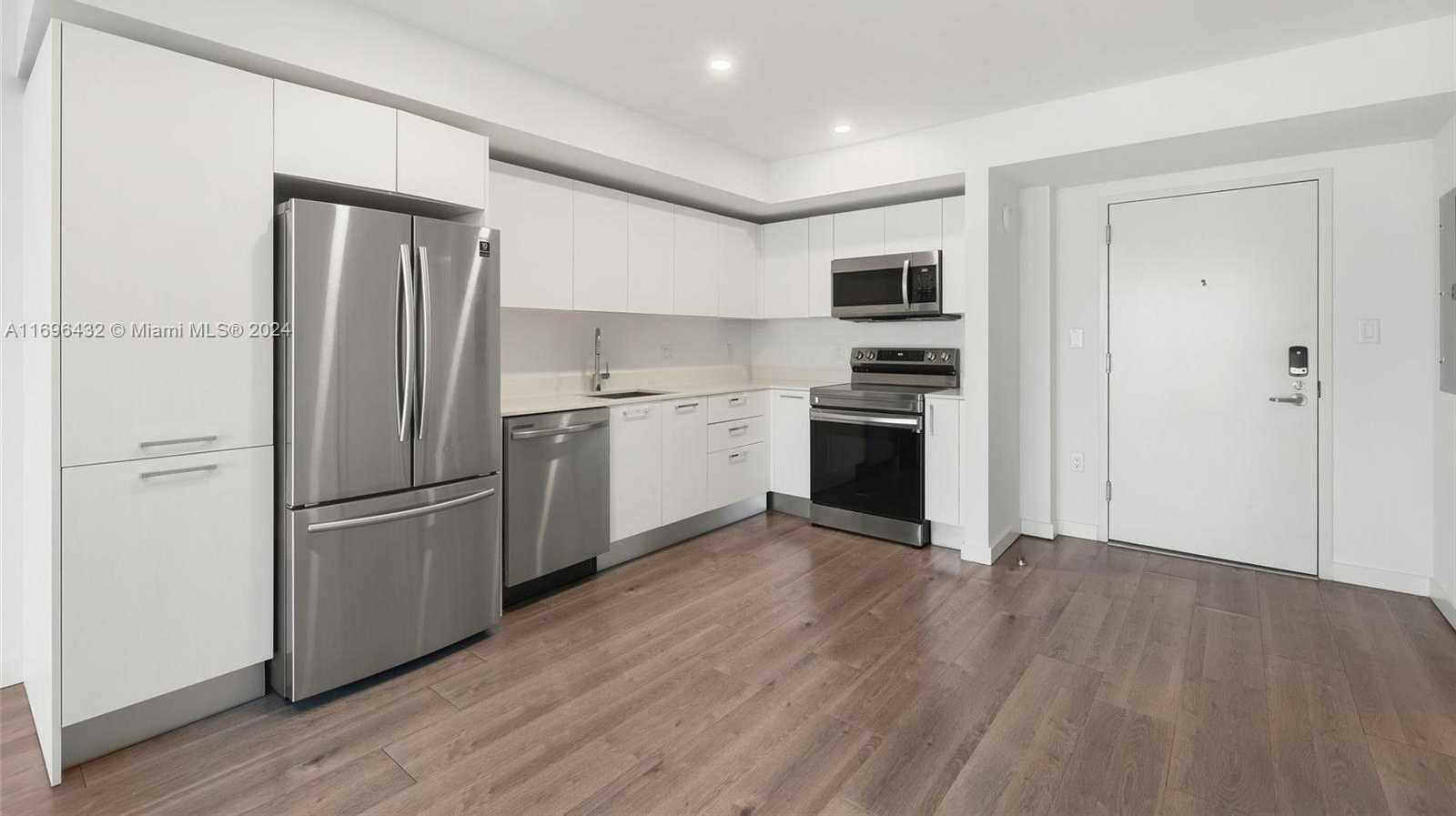 Small Image of 1500 BAY RD #N-1109, Miami Beach Number 16
