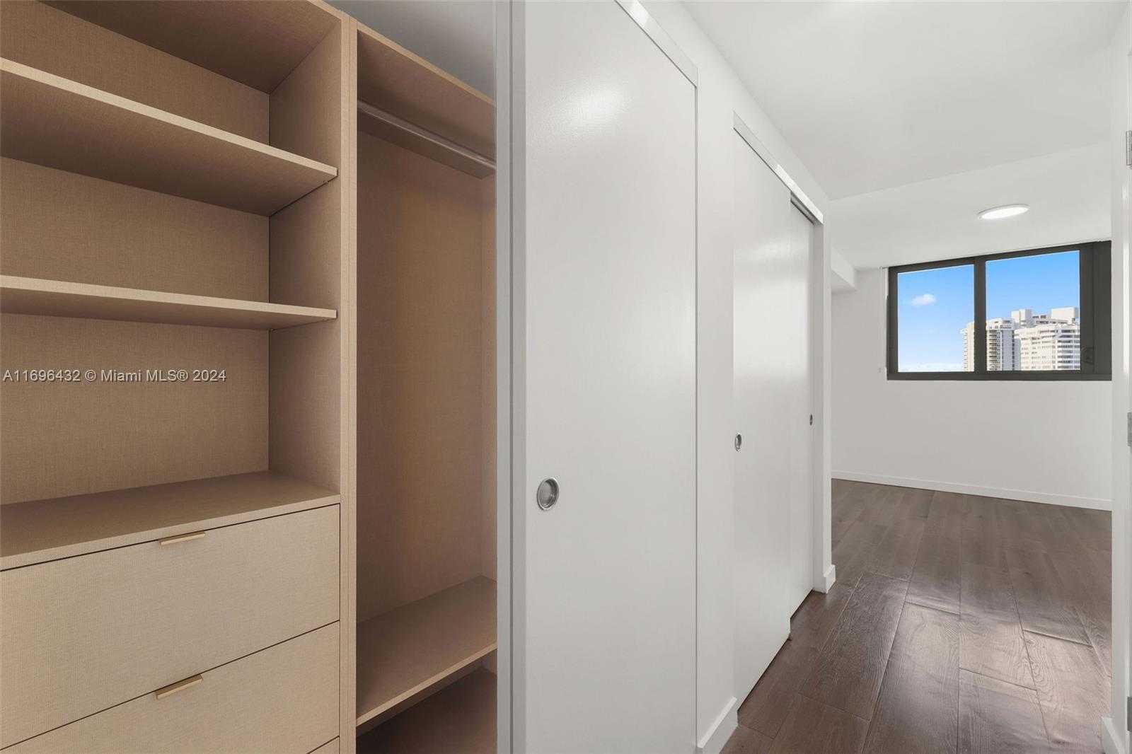 Small Image of 1500 BAY RD #N-1109, Miami Beach Number 23