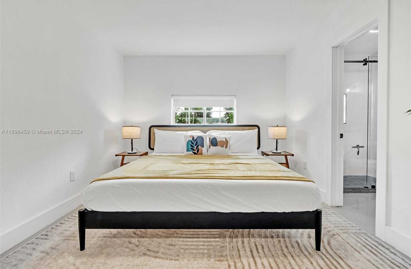 Small Image of 555 NORTH EAST 127TH ST, North Miami Number 19