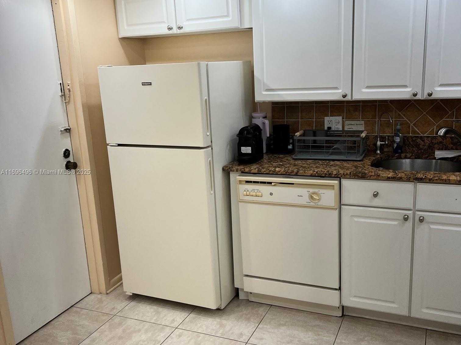 Small Image of 2201 SOUTH OCEAN DR #202, Hollywood Number 15