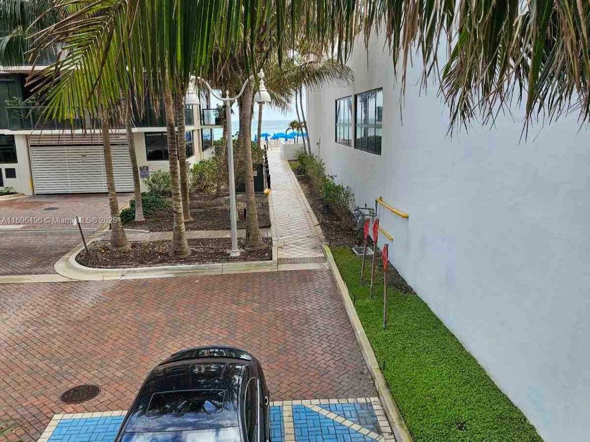 Small Image of 2201 SOUTH OCEAN DR #202, Hollywood Number 6