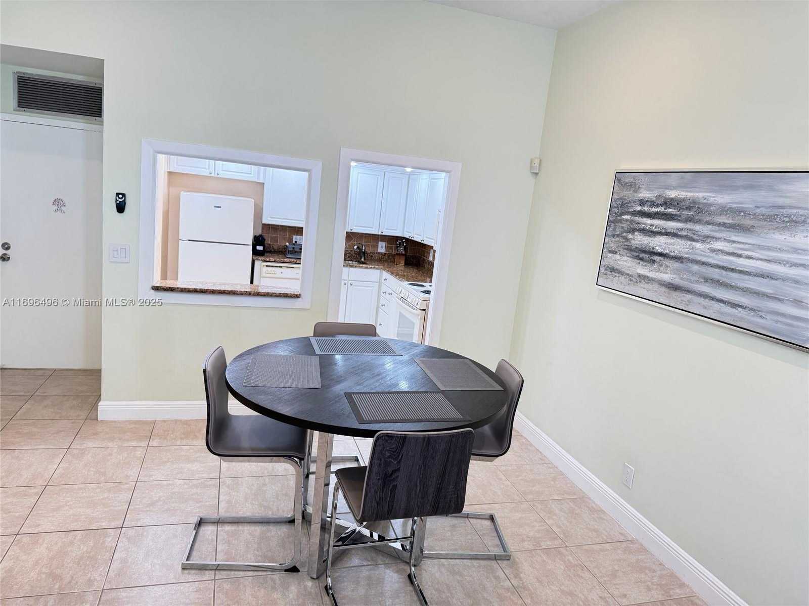 Small Image of 2201 SOUTH OCEAN DR #202, Hollywood Number 8