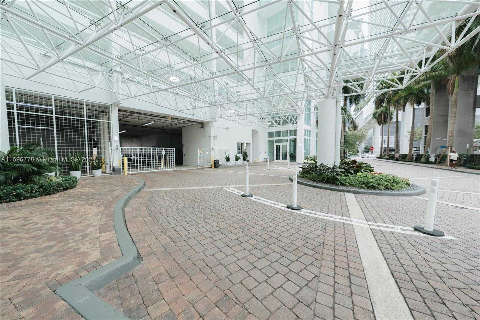Small Image of 31 SOUTH EAST 5TH ST #2207, Miami Number 34
