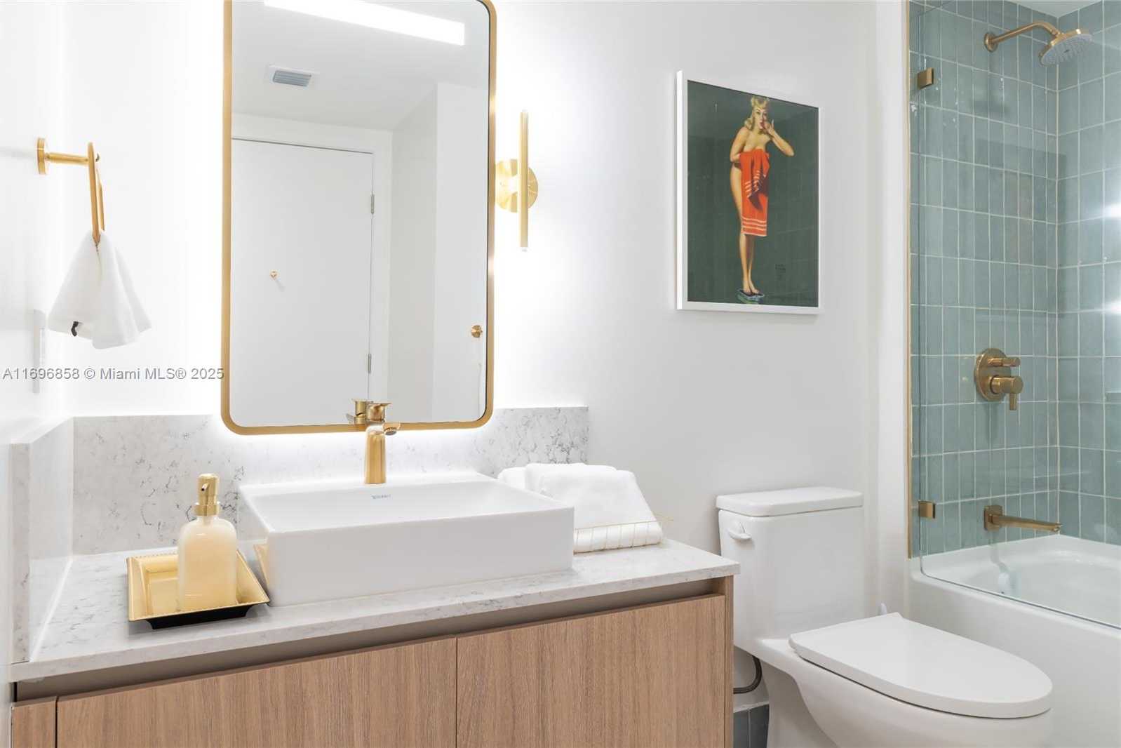 Small Image of 159 NORTH EAST 6TH ST #4513, Miami Number 12