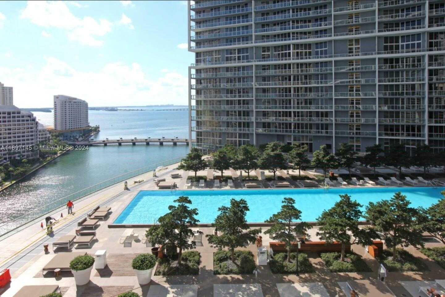 Small Image of 485 Brickell Ave, Miami, FL 33131, USA Number 16