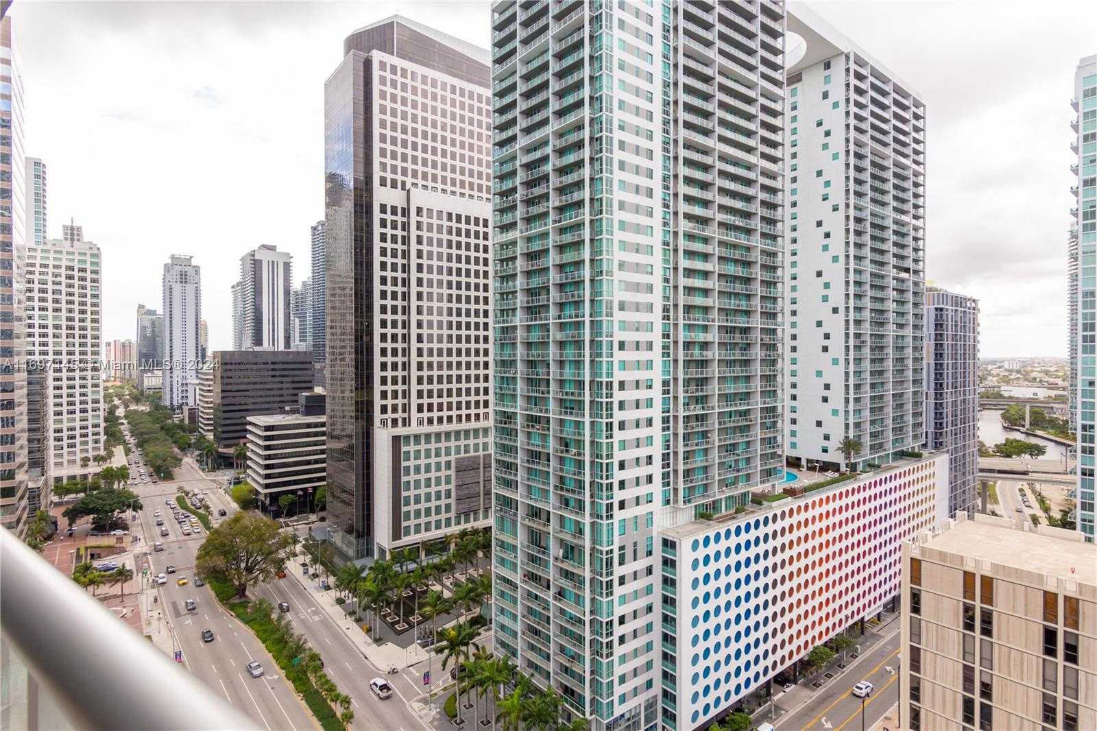 Small Image of 485 Brickell Ave, Miami, FL 33131, USA Number 21
