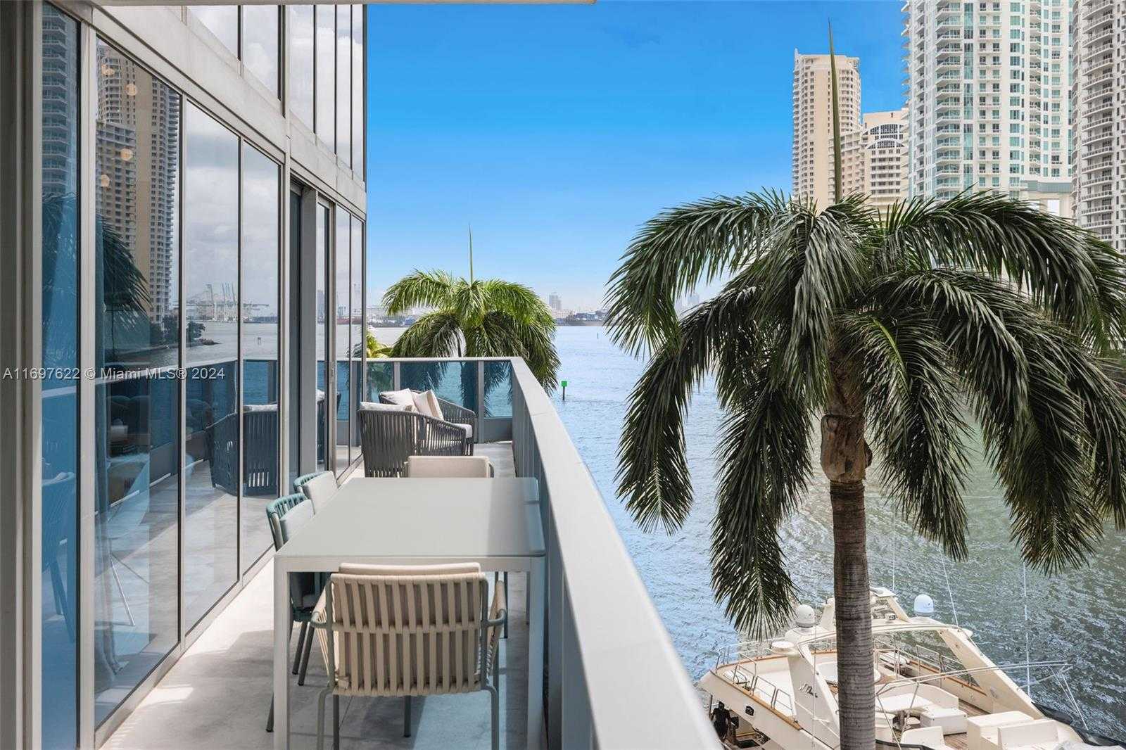 Small Image of 200 BISCAYNE BOULEVARD WAY #309, Miami Number 16