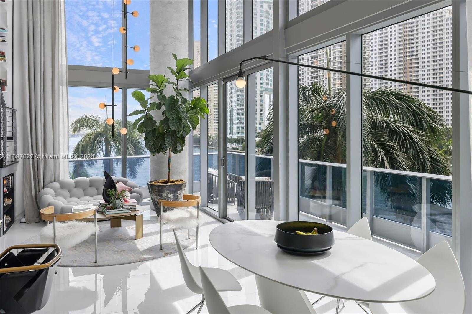 Small Image of 200 BISCAYNE BOULEVARD WAY #309, Miami Number 3