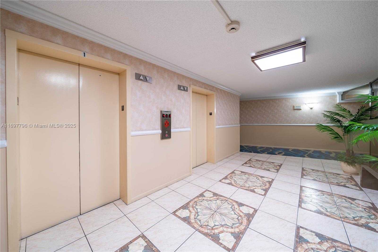Small Image of 3800 SOUTH OCEAN DR #301, Hollywood Number 20
