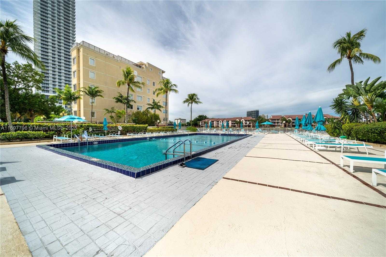 Small Image of 3800 SOUTH OCEAN DR #301, Hollywood Number 29