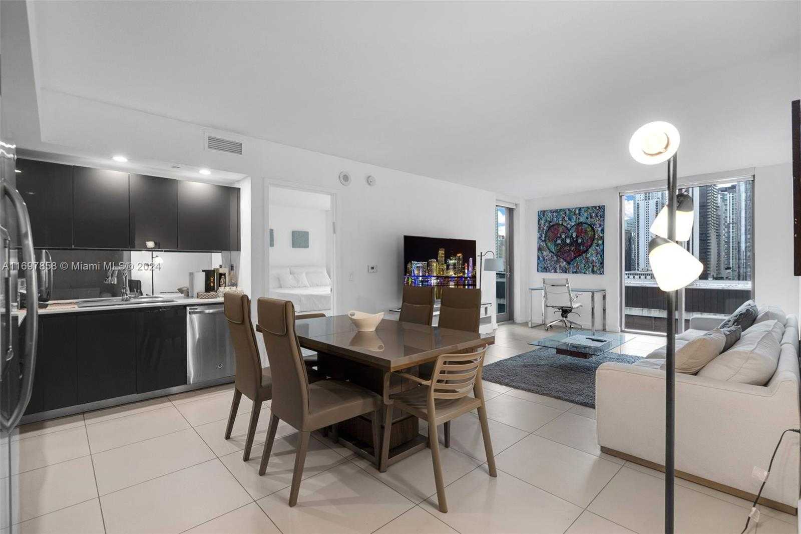 Small Image of 31 SOUTH EAST 6TH ST #1907, Miami Number 8