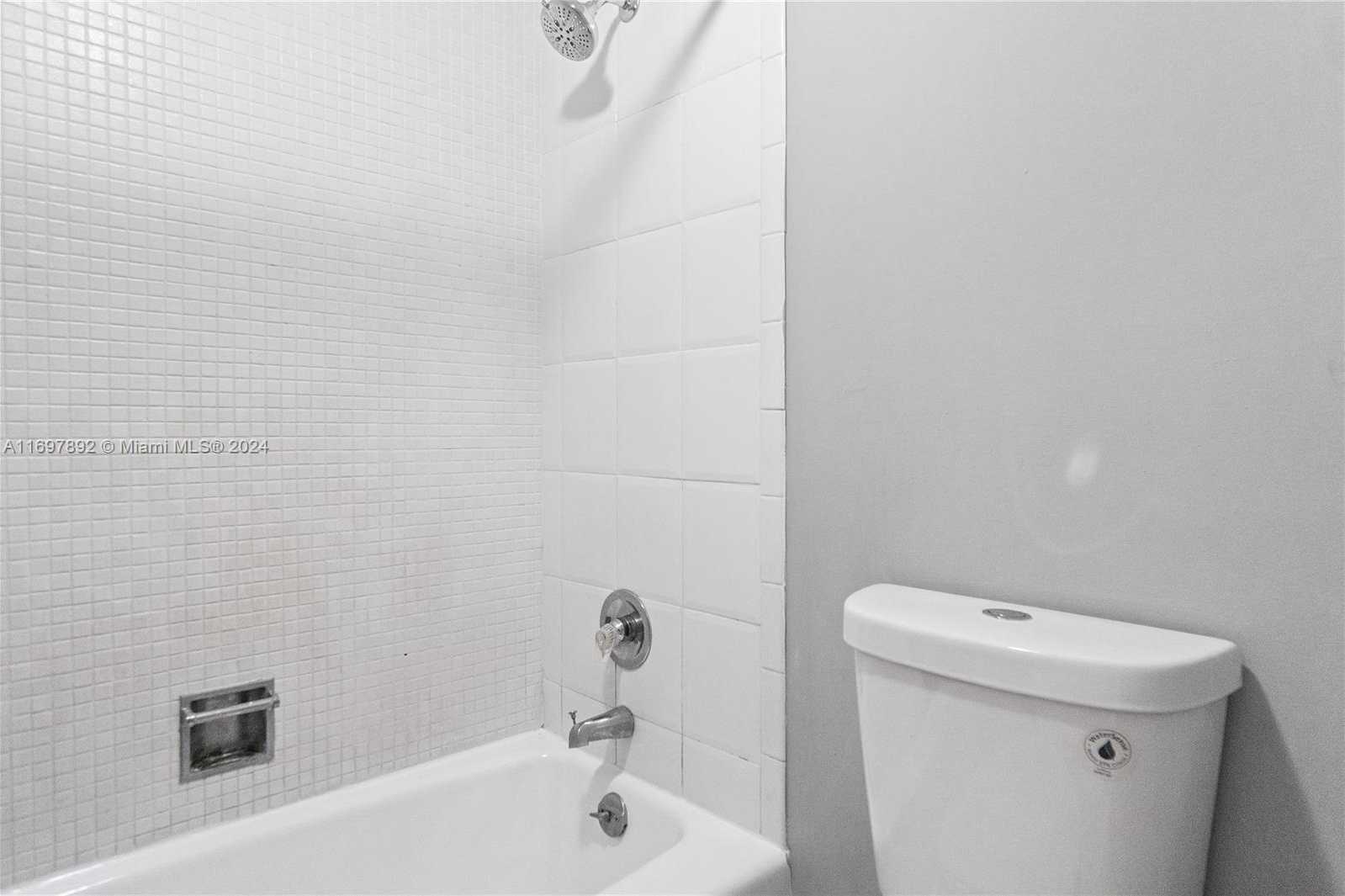 Small Image of 100 LINCOLN RD #1616, Miami Beach Number 12