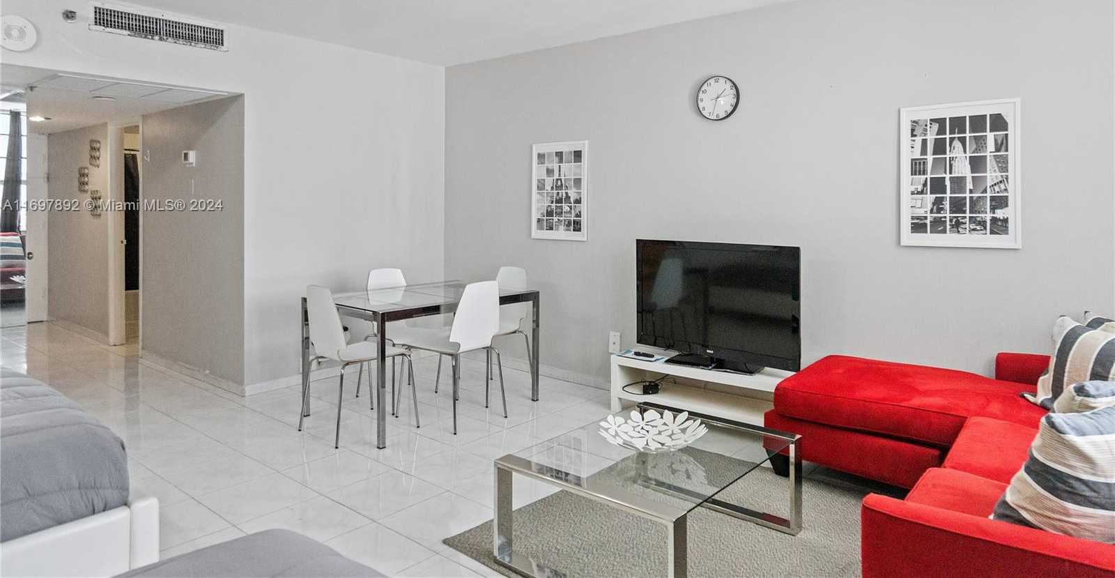 Small Image of 100 LINCOLN RD #1616, Miami Beach Number 4