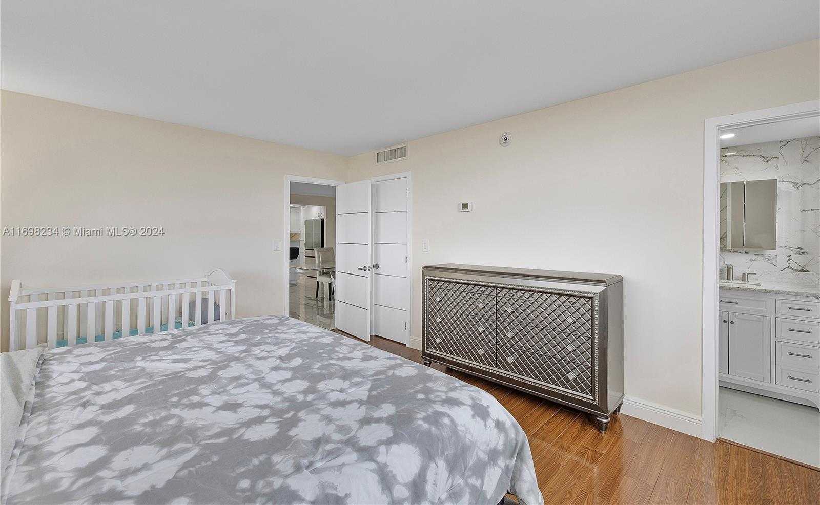 Small Image of 10350 WEST BAY HARBOR DR #7H, Bay Harbor Islands Number 18
