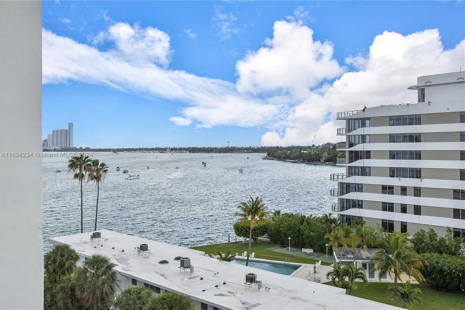Small Image of 10350 WEST BAY HARBOR DR #7H, Bay Harbor Islands Number 26