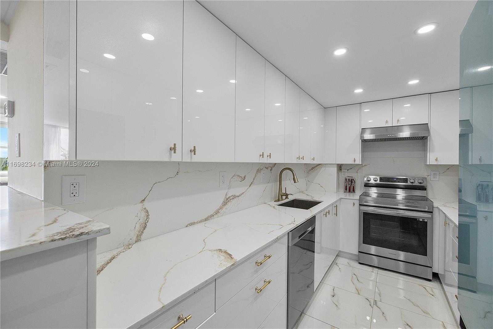 Small Image of 10350 WEST BAY HARBOR DR #7H, Bay Harbor Islands Number 6