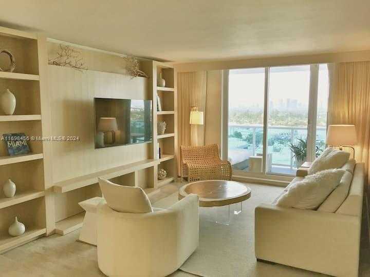 Small Image of 102 24TH ST #1421, Miami Beach Number 18