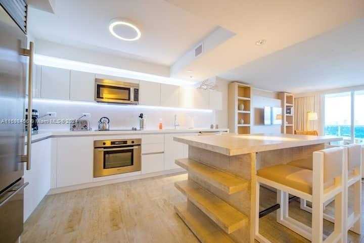 Small Image of 102 24TH ST #1421, Miami Beach Number 20