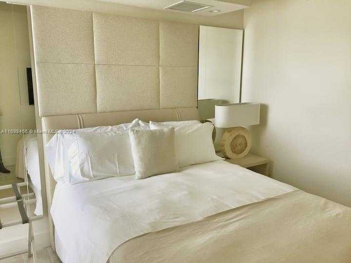 Small Image of 102 24TH ST #1421, Miami Beach Number 29