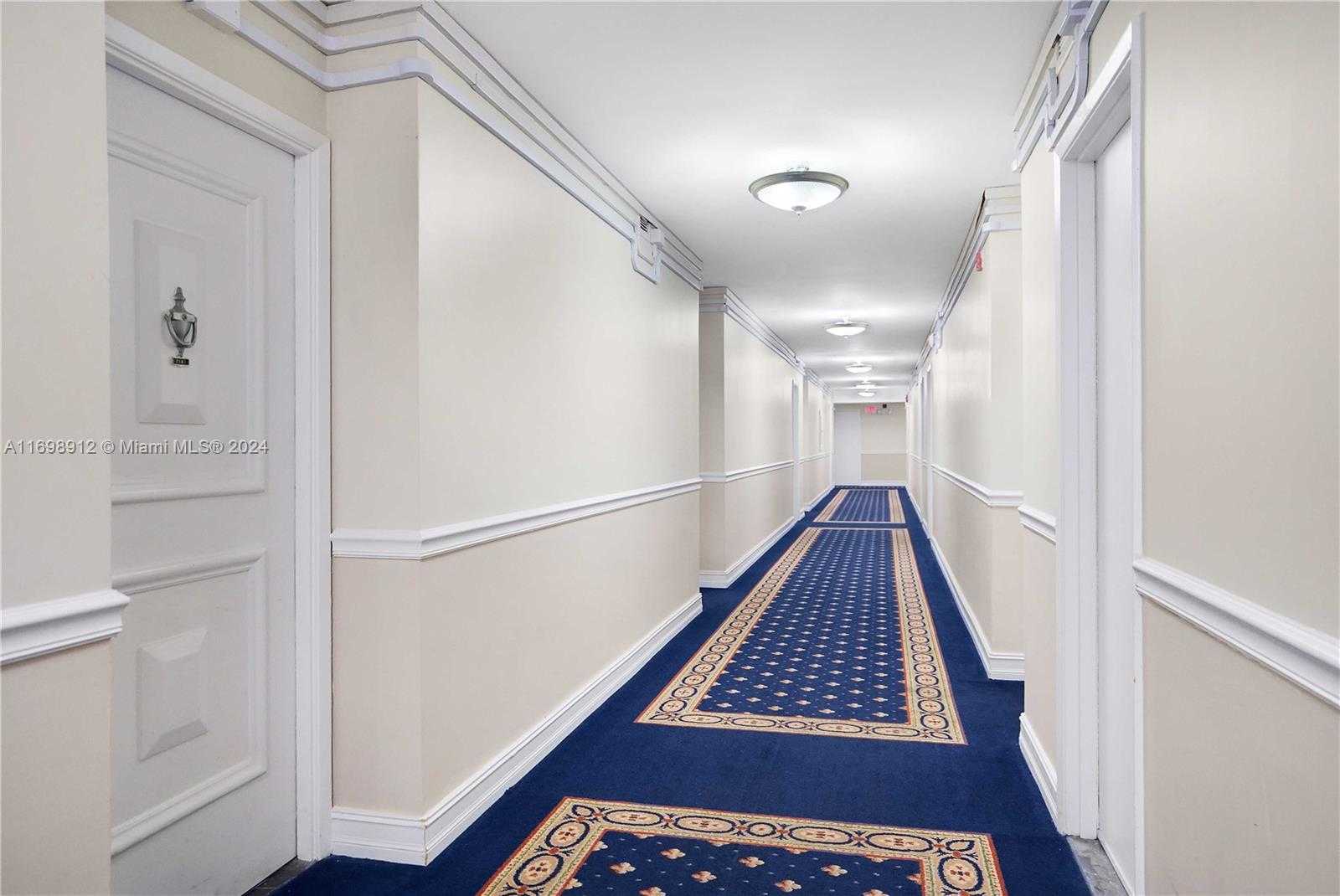 Small Image of 5005 COLLINS AVE #714, Miami Beach Number 19