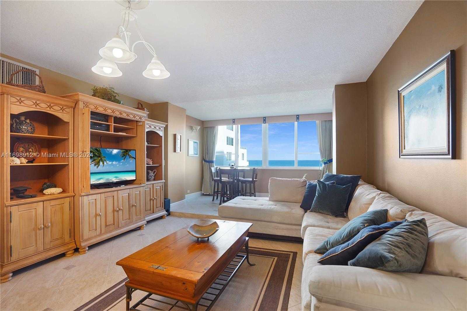 Small Image of 5005 COLLINS AVE #714, Miami Beach Number 9