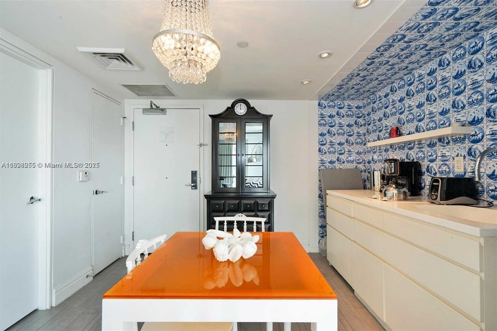 Small Image of 1100 WEST AVE #1401, Miami Beach Number 10