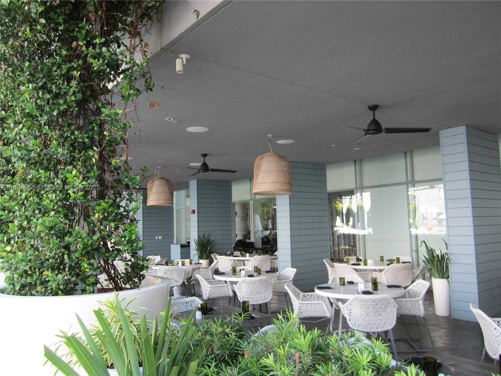 Small Image of 1100 WEST AVE #1401, Miami Beach Number 37