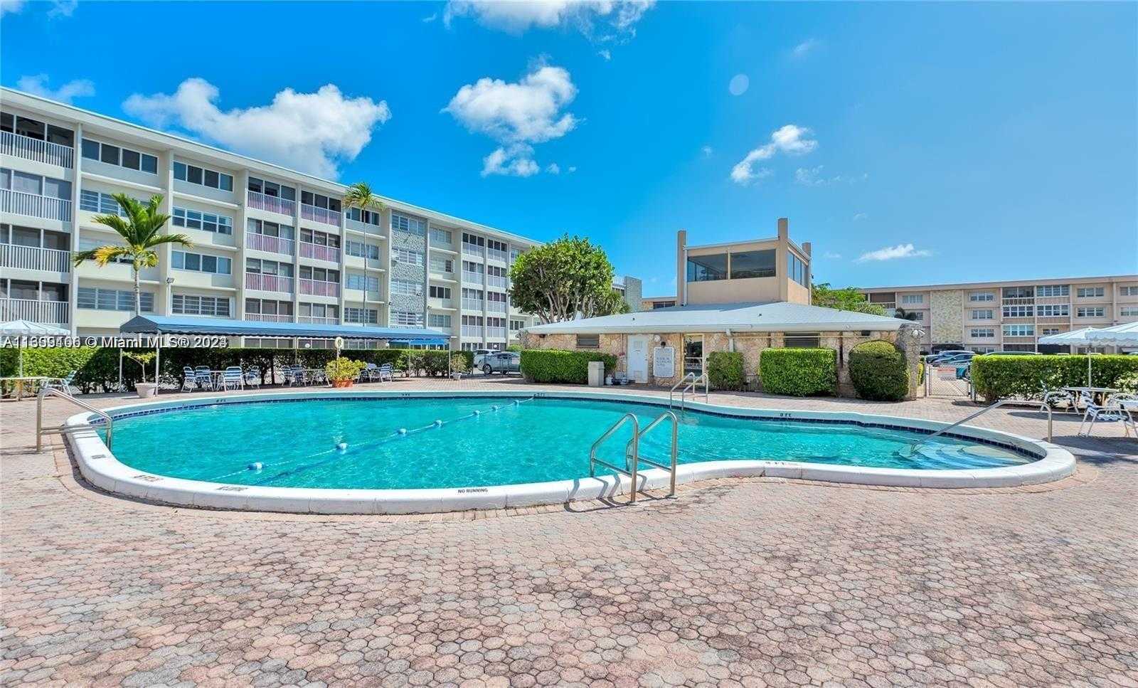 Small Image of 410 SOUTH EAST 2ND ST #210, Hallandale Beach Number 11
