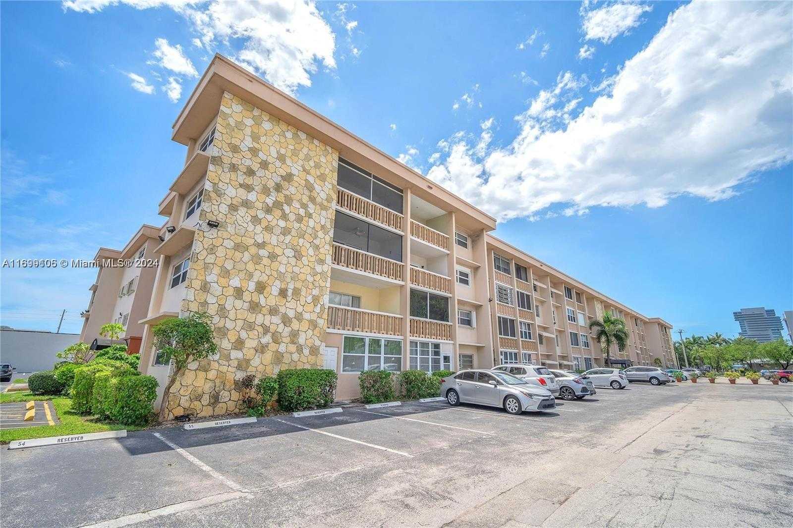 Small Image of 410 SOUTH EAST 2ND ST #210, Hallandale Beach Number 13
