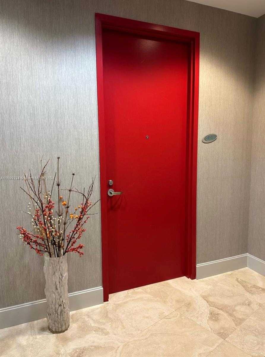 Small Image of 18201 COLLINS AVE #3502, Sunny Isles Beach Number 2