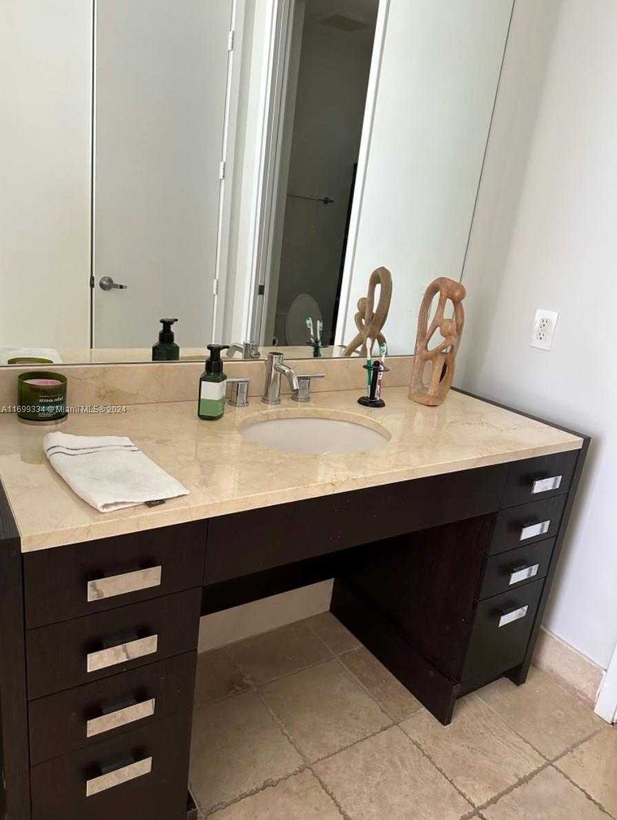 Small Image of 18201 COLLINS AVE #3502, Sunny Isles Beach Number 9