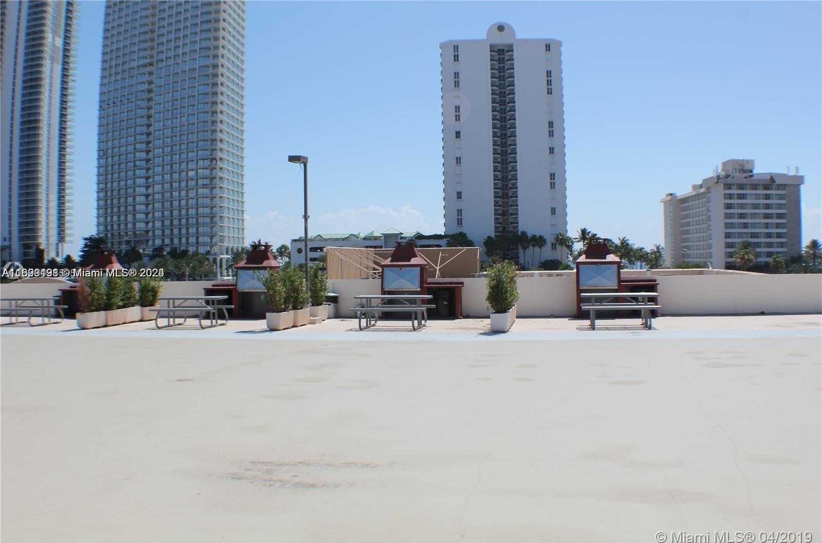 Small Image of 17021 NORTH BAY RD #105, Sunny Isles Beach Number 11
