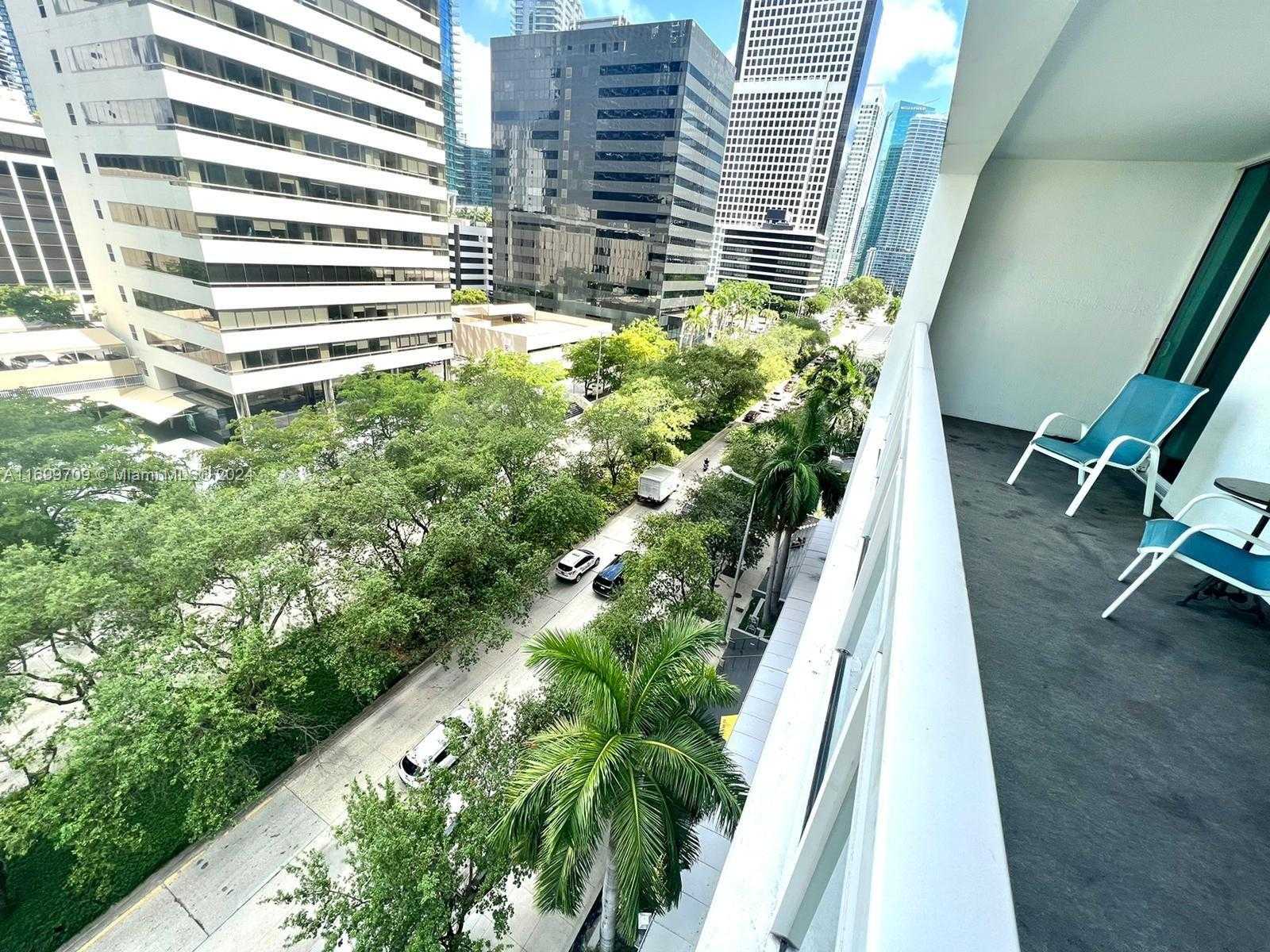 Small Image of 951 BRICKELL AVE #709, Miami Number 14