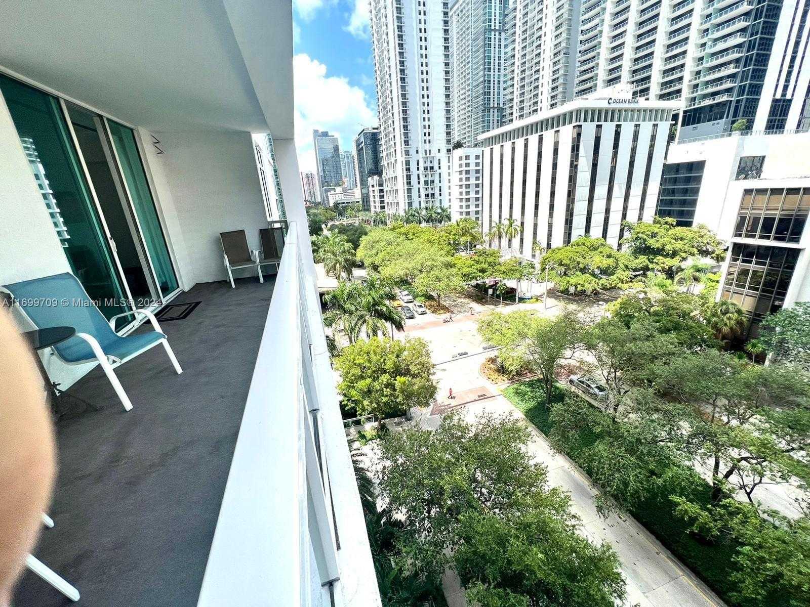 Small Image of 951 BRICKELL AVE #709, Miami Number 16
