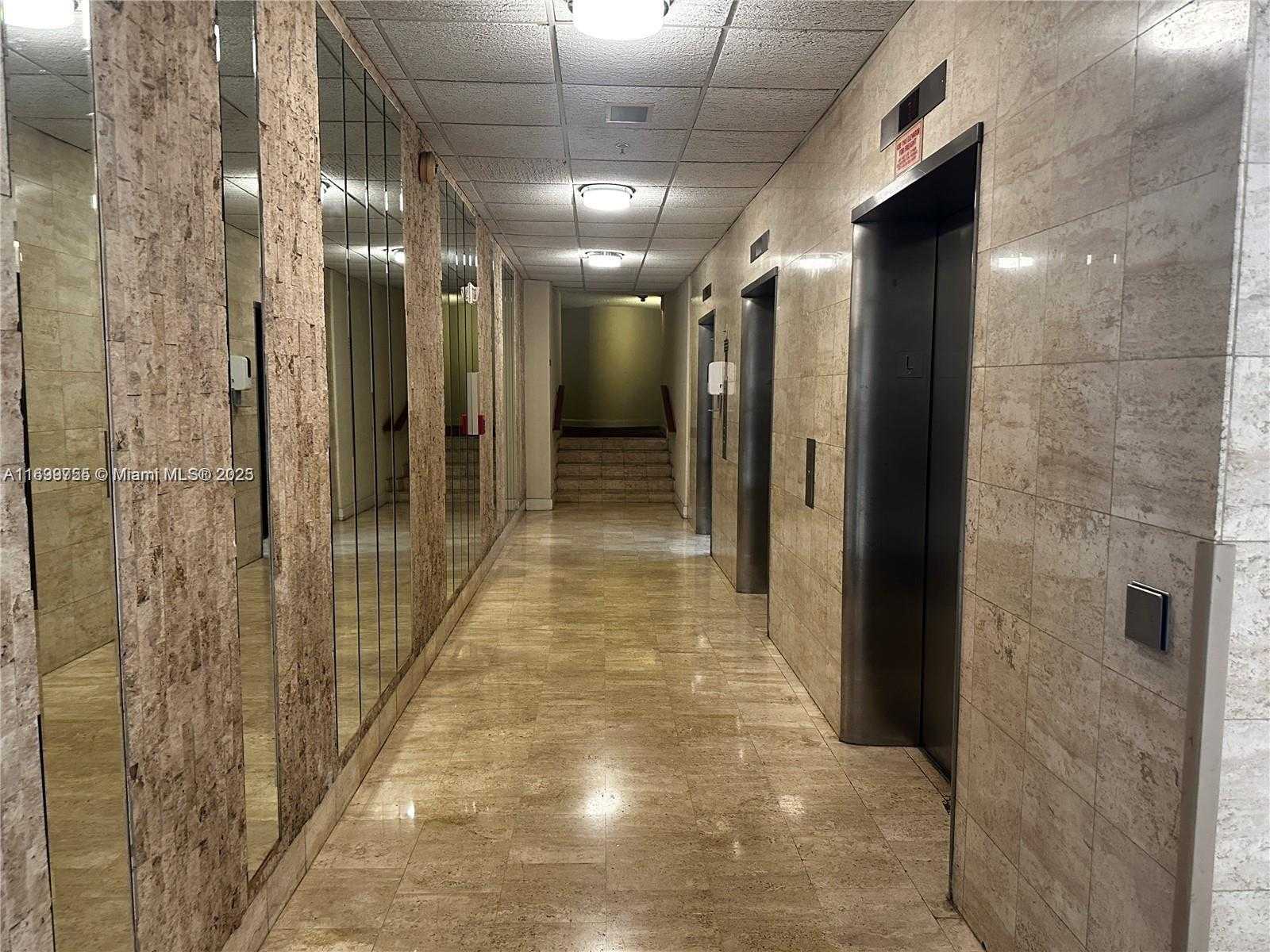 Imagen de Pequeño Objeto