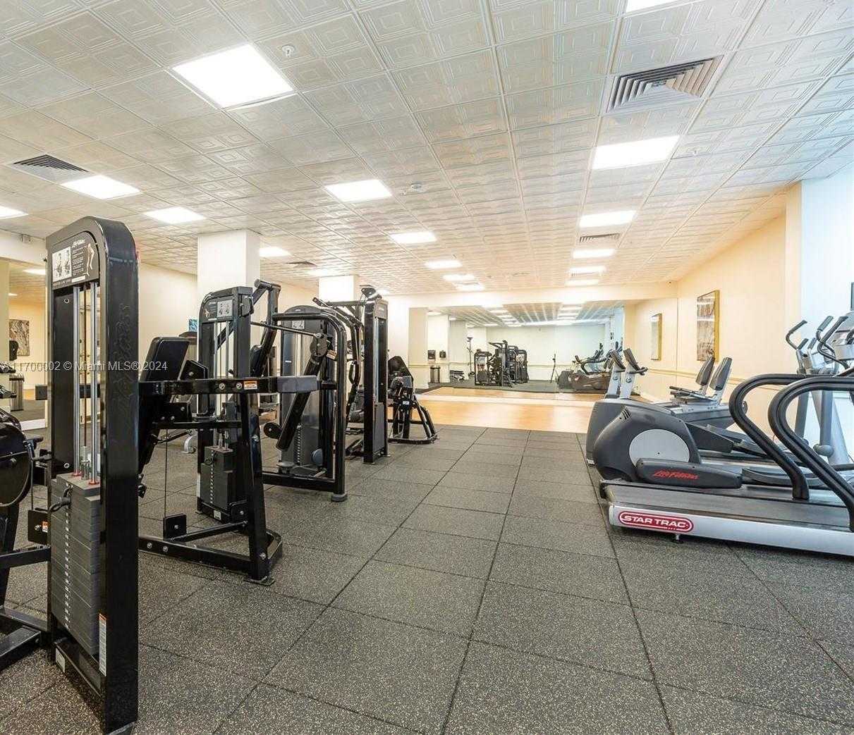 Small Image of 2030 SOUTH OCEAN DR #221, Hallandale Beach Number 13
