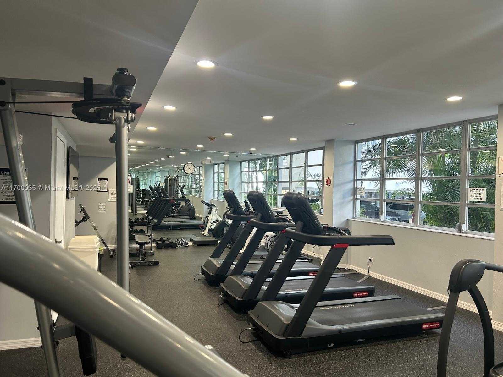 Small Image of 1408 BRICKELL BAY DR #1002, Miami Number 22