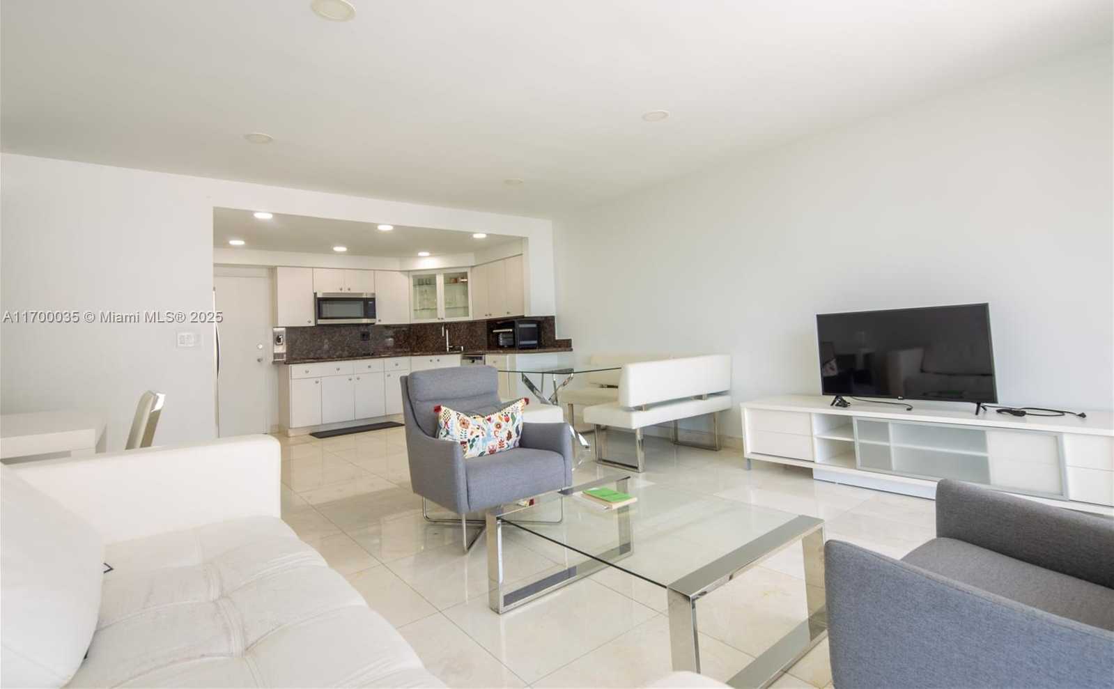 Small Image of 1408 BRICKELL BAY DR #1002, Miami Number 33