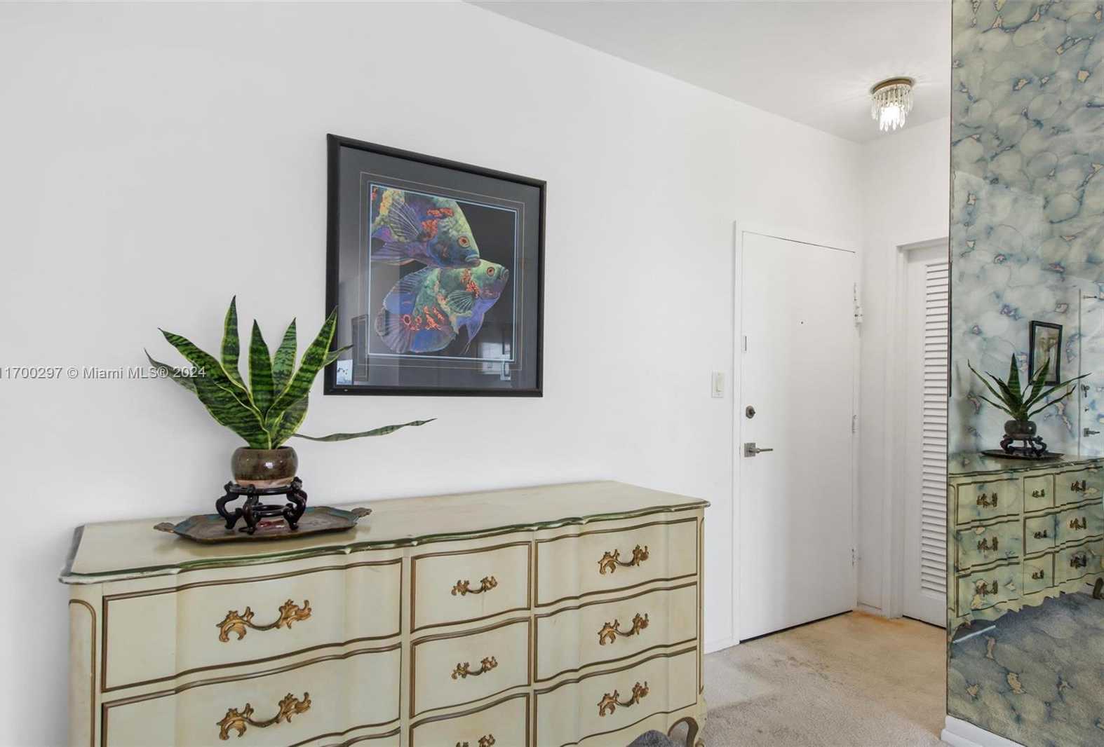 Small Image of 4747 COLLINS AVE #411, Miami Beach Number 25
