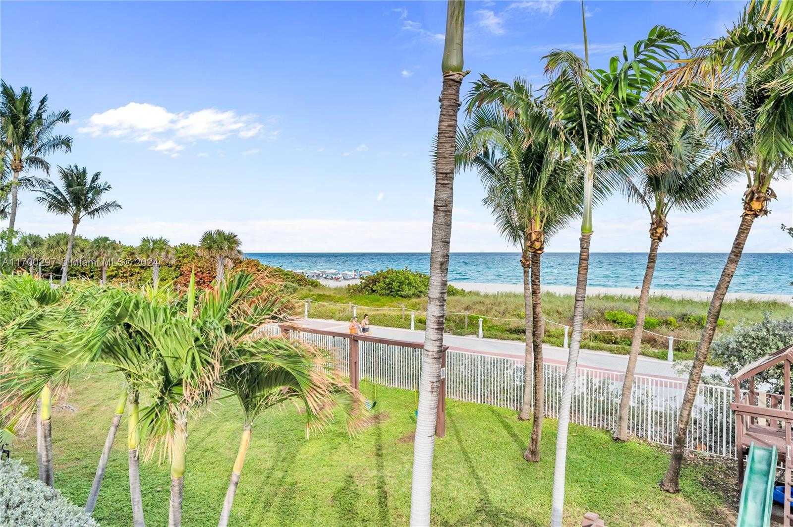 Small Image of 4747 COLLINS AVE #411, Miami Beach Number 42