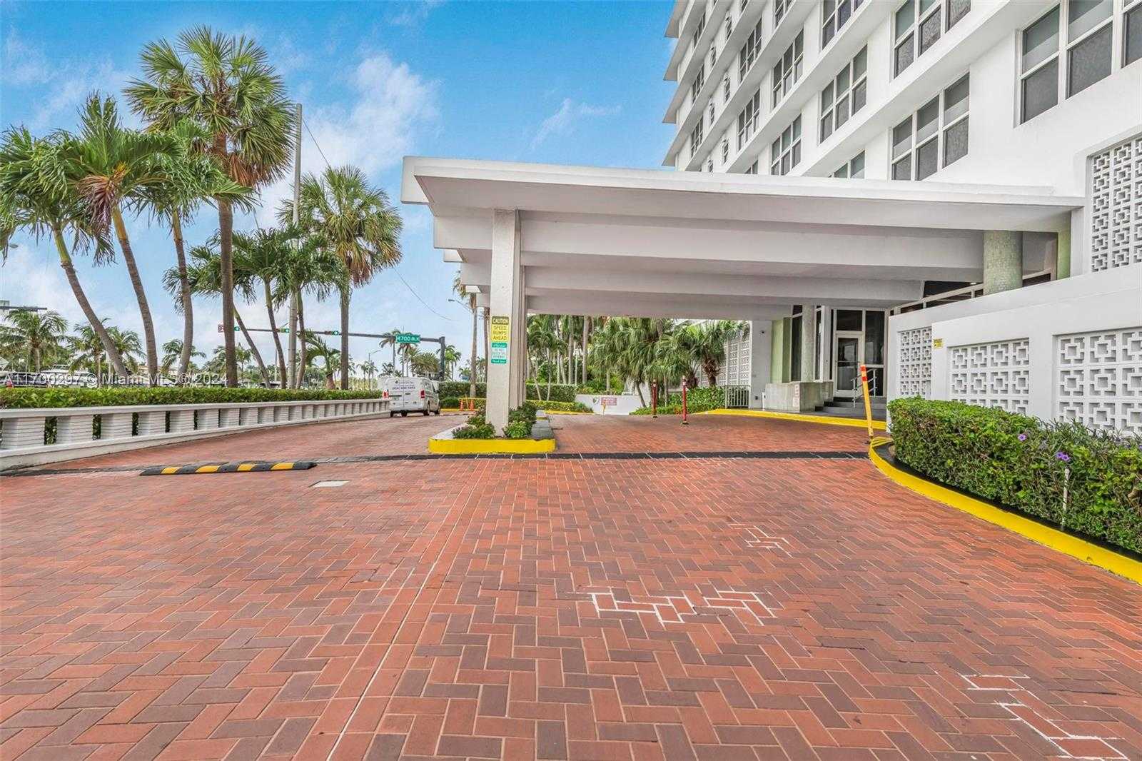 Small Image of 4747 COLLINS AVE #411, Miami Beach Number 56