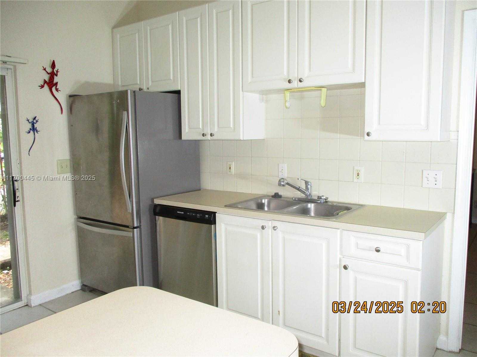 Small Image of 4802 WASHINGTON ST #2, Hollywood Number 12
