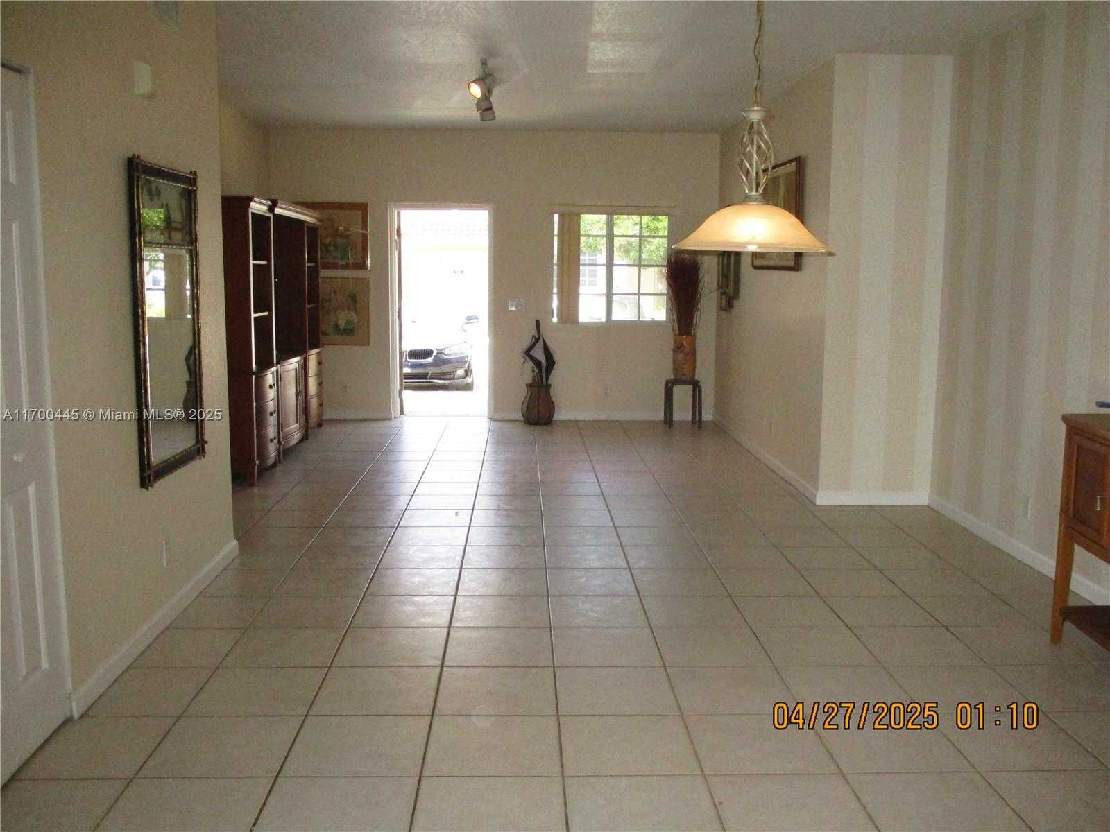 Small Image of 4802 WASHINGTON ST #2, Hollywood Number 22