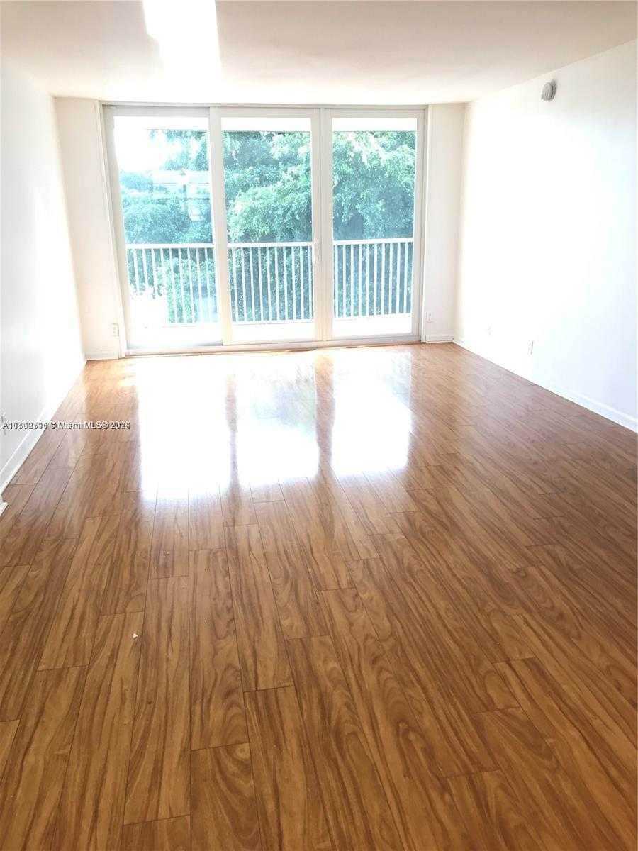 Small Image of 250 JACARANDA DR #402, Plantation Number 8