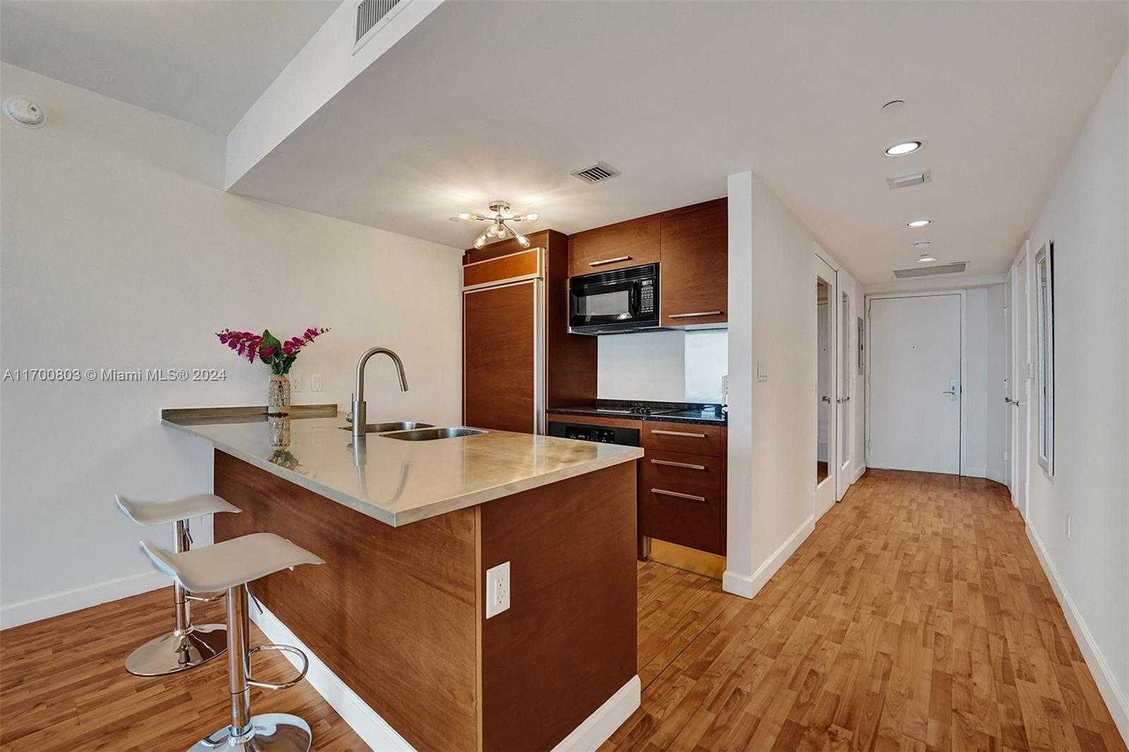 Small Image of 1850 SOUTH OCEAN DR #2709, Hallandale Beach Number 21