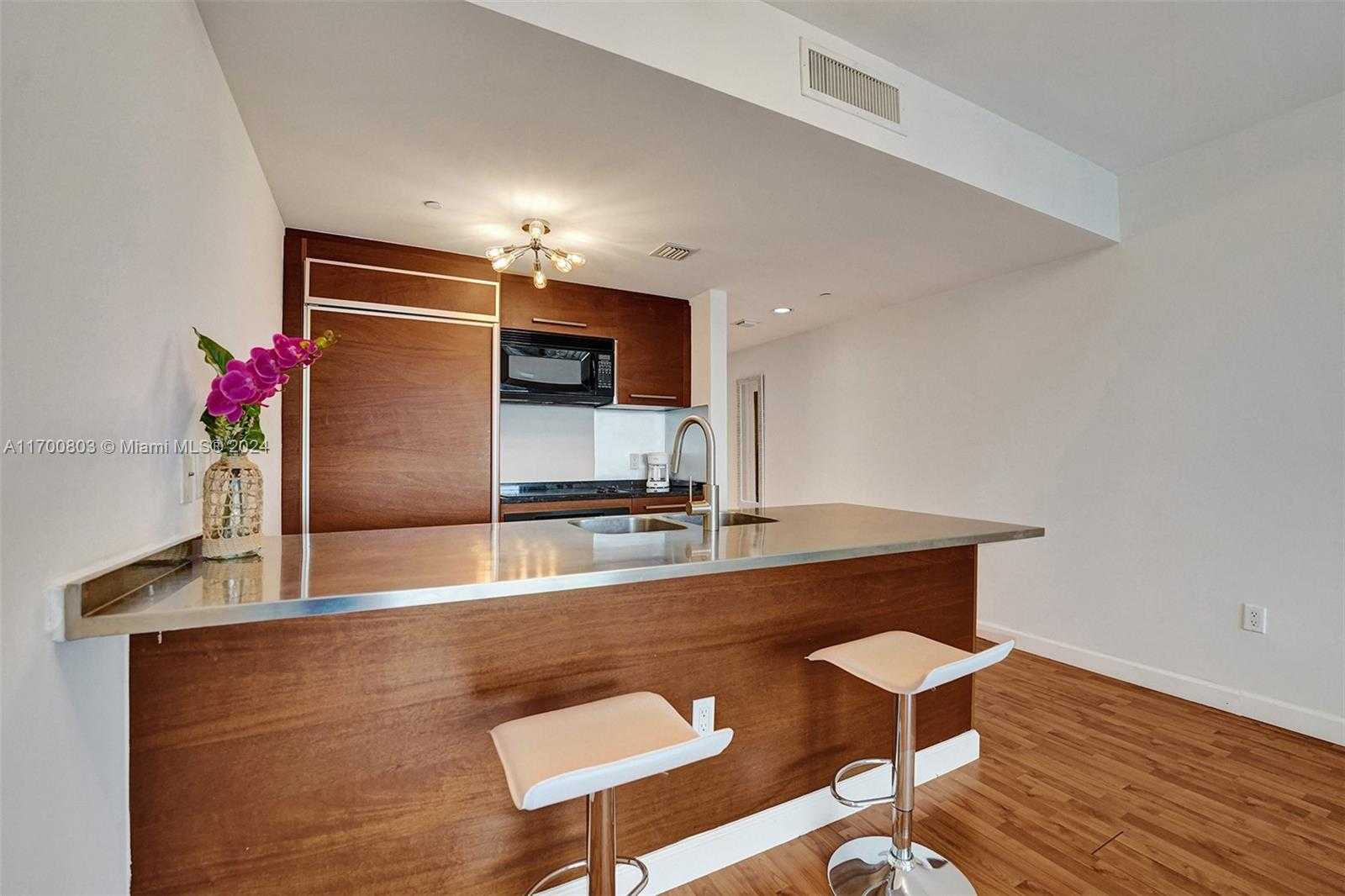 Small Image of 1850 SOUTH OCEAN DR #2709, Hallandale Beach Number 24
