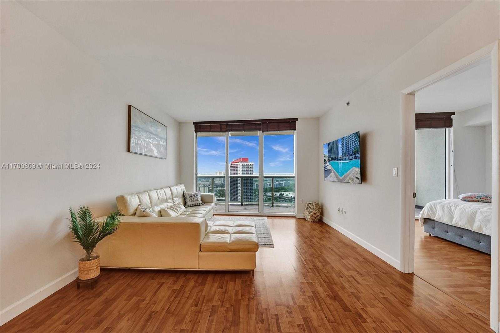 Small Image of 1850 SOUTH OCEAN DR #2709, Hallandale Beach Number 34