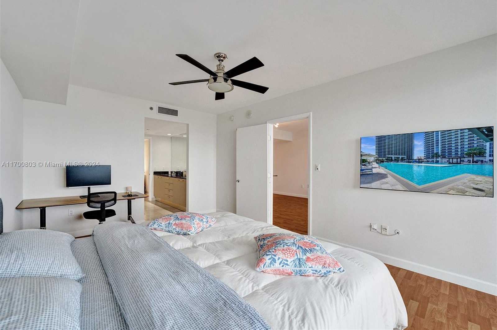 Small Image of 1850 SOUTH OCEAN DR #2709, Hallandale Beach Number 48